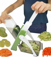 Multifunctional Vegetable Cutter